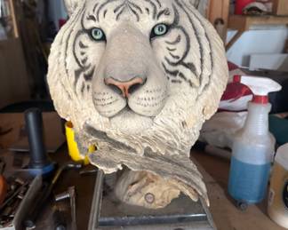 Joe Slockbower sculpture “eye of the tiger”