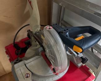 Central Machinery Variable Speed Band Saw