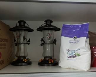 Decorative Outdoor Bird Feeders  (Pair)