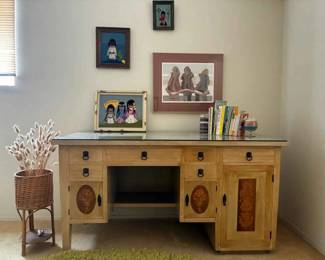 RA155An Artists Desk