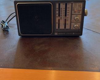 Vintage General Electric WB/AM/FM/TV Sound Portable Radio