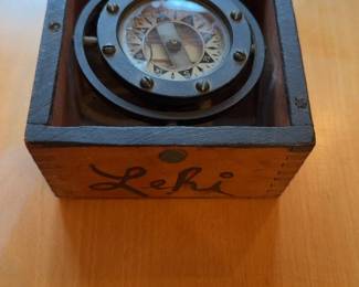 Vintage Lehi Gimbaled Ship's Compass in Wooden Box
