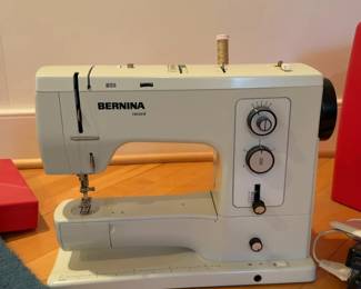 Bernina Record 830 Sewing Machine