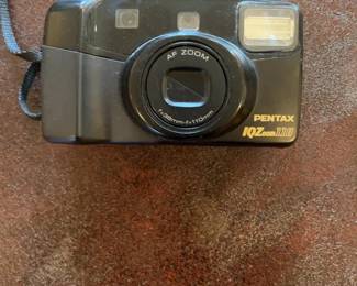 Pentax IQZoom 110 AF Zoom 38mm-110mm Film Camera