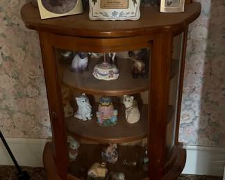 Vintage Oak Curved Glass Curio Cabinet with Cat Figurines