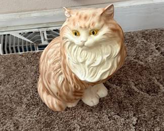 Vintage Ceramic Persian Cat Figurine