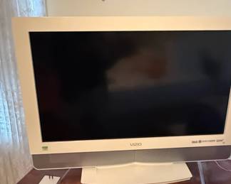 Vizio VXL HDTV A inch LCD HDTV