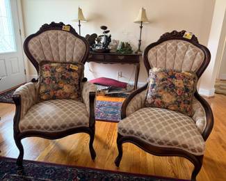decorative chairs 