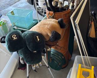Golf clubs 