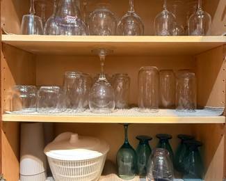Assorted Glassware Set