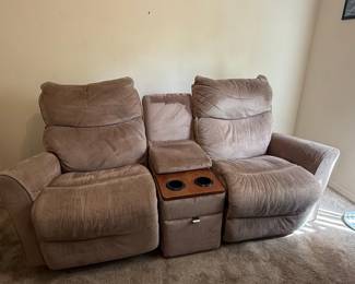 La-Z-Boy Trouper Reclining Loveseat with Console