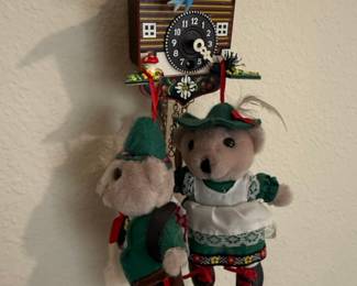 Black Forest Cuckoo Clock with Teddy Bears in Bavarian Attire