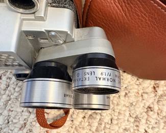 Super 8!! Antique video camera with tripod 