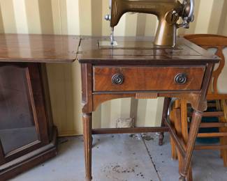 Vintage New Home Sewing Machine Cabinet Fold Out Table