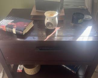 Expresso dark wood Nightstand/end table $30