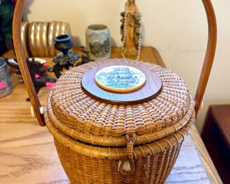 Nantucket Friendship Basket Clasp Broke Signed 