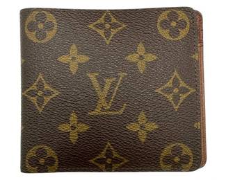 Louis Vuitton Monogram Canvas Bifold Wallet with Coin Pocket