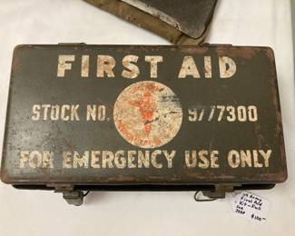 US Army Jeep first aid kit, complete