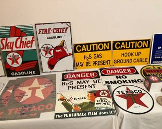 Texaco and oilfield signs