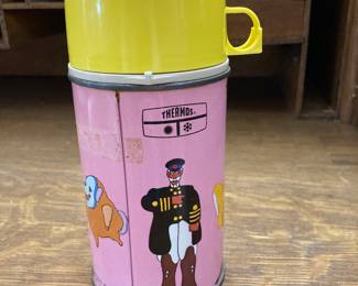 vintage 1968 Yellow Submarine Thermos--complete