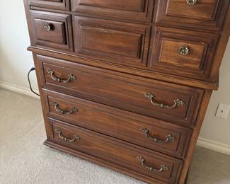 Solid wood Chest of drawers.  Beautiful as is or chalk panted!