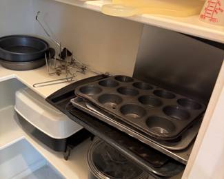 Pans, muffin pans, electric skillets 
