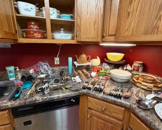 Pyrex; Corning Ware; Knives; Kitchen Ware