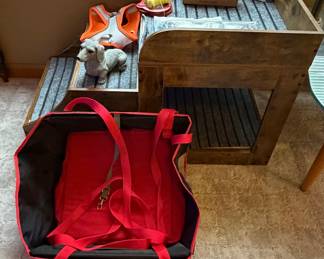 Pet Steps; Pet Items