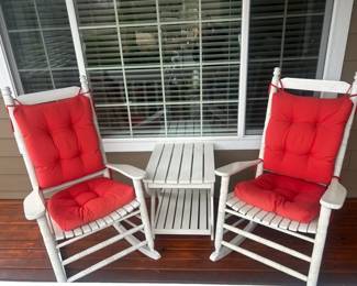 Patio Rocking Chairs And Side Table