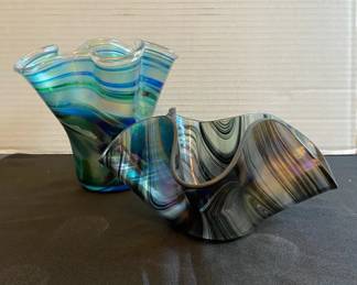 Scalloped Art Glass With Candle Signed  Irradecesnt Candle Holder