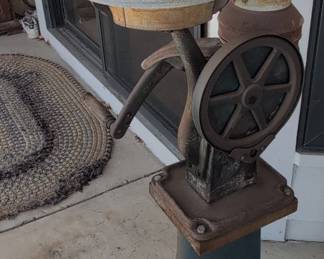 Antique Cream Separator