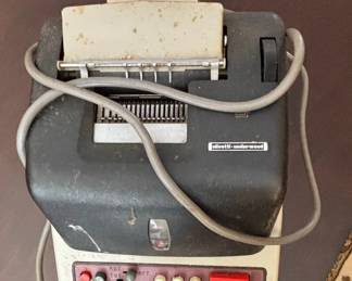 Olivetti Divisumma Electronic Calculator