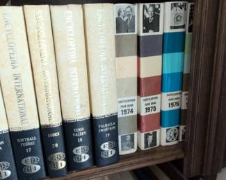 Encyclopedia International Complete Set third image