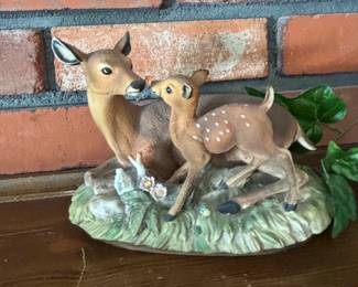 Vintage Porcelain Deer Mother and Fawn Figurine