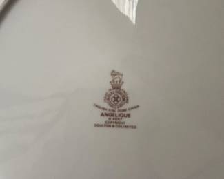 Royal Doulton Angelique Fine Bone China Plate second image