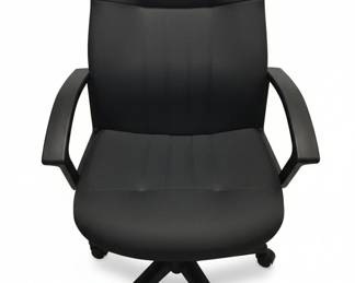 Boss Mid Back Fabric Managers Chair in Black