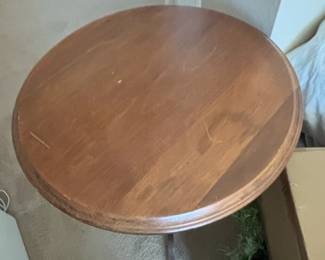 Vintage Mahogany Pie Crust Edge TiltTop Side Table second image