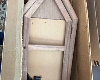 Wooden House Shaped Photo Frame Set