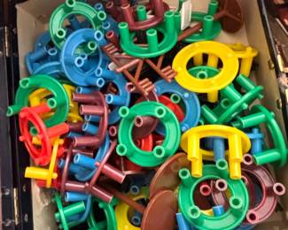 Erector Set Building Toy