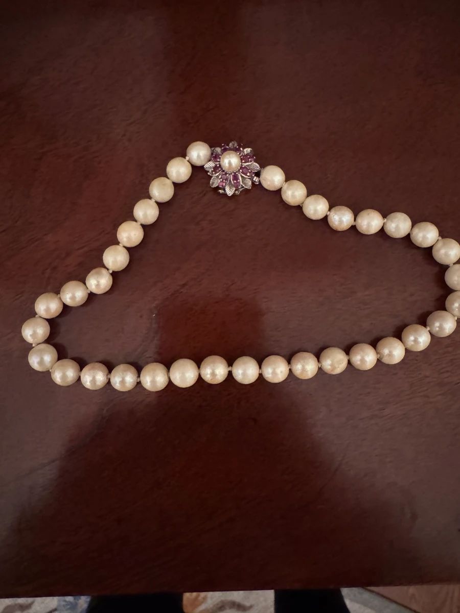 Akoya Pearl necklace with ruby clasp