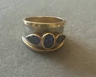 Tanzanite and gold ring