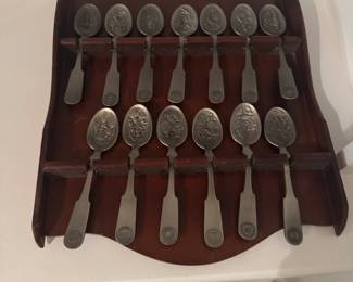13 colonies spoon set