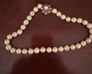 Akoya Pearl necklace with ruby clasp