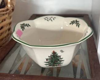 Spode "Christmas Tree". One of over 30 pieces!