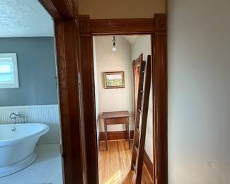 Ladders and home decor 