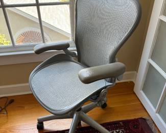 Aeron Desk Chair - Herman Miller