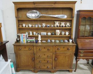 Antique oak Welsh Dresser / Hutch
