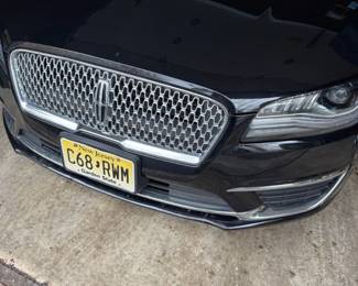 Black Lincoln MKZ Sedan - vehicle inquiries - text 732-853-5845