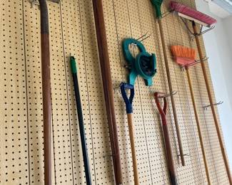 Lawn & Garden Hand Tools