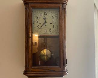 Vintage Howard Miller Sandrington wall clock